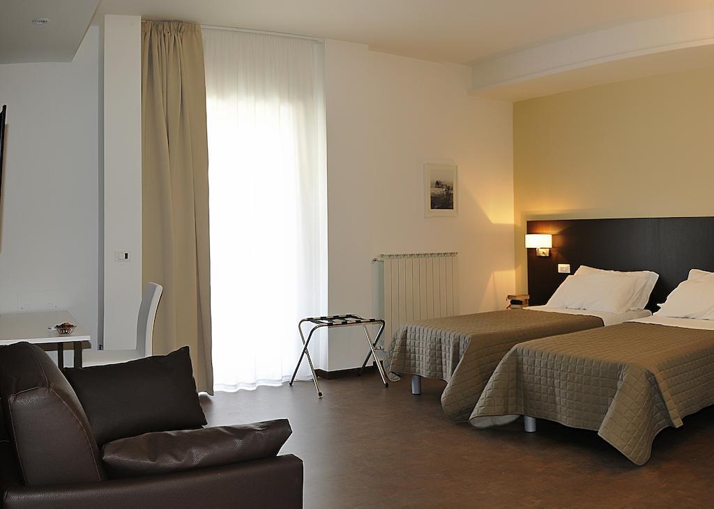 Le Stanze Sul Corso Bed & Breakfast Pescara Bilik gambar