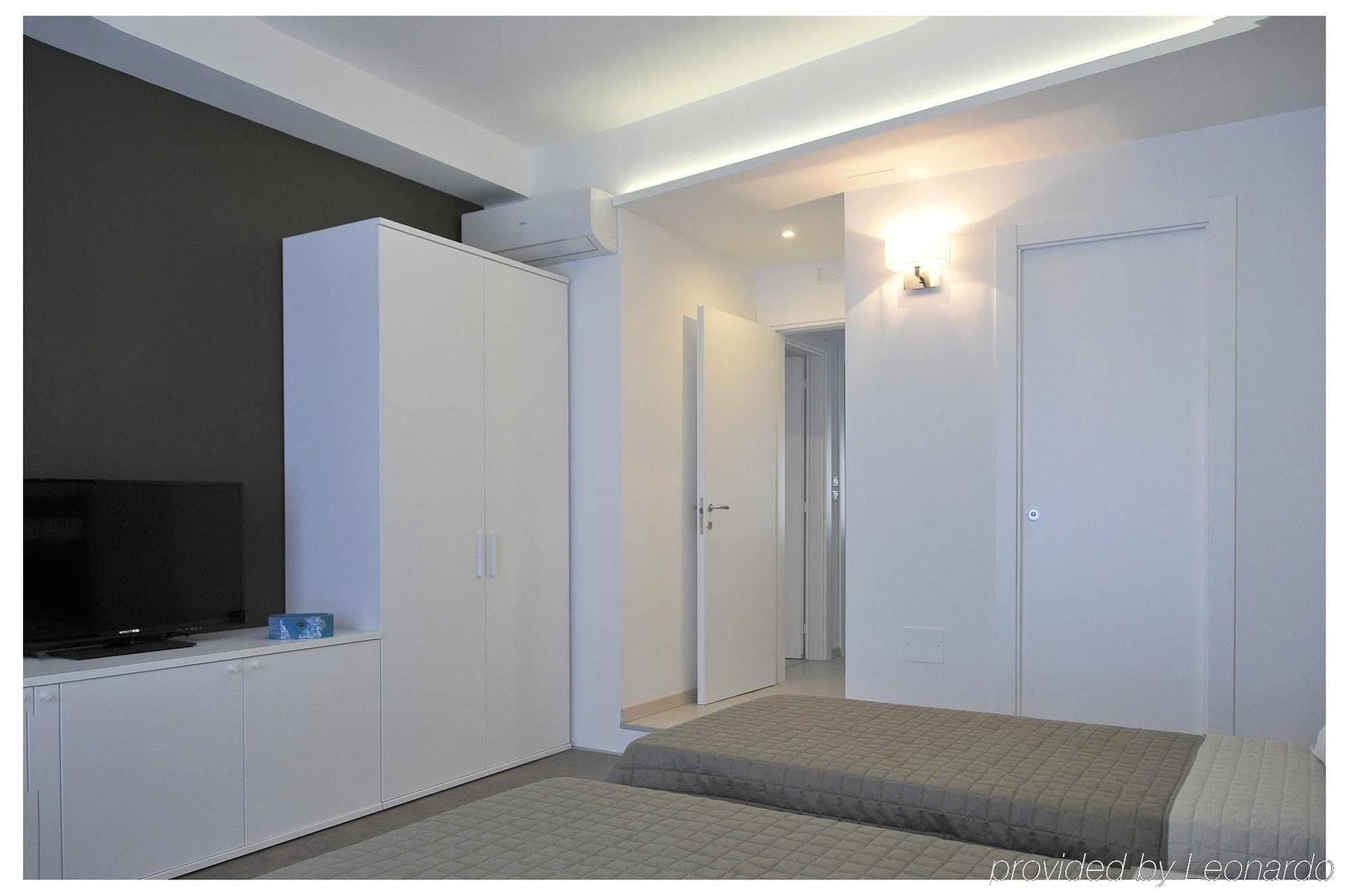 Le Stanze Sul Corso Bed & Breakfast Pescara Luaran gambar